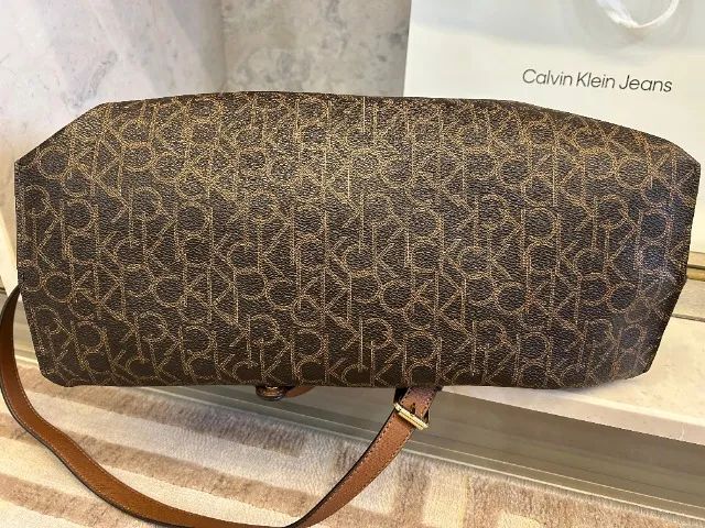 Bolsa Calvin Klein Grande - Foto 3