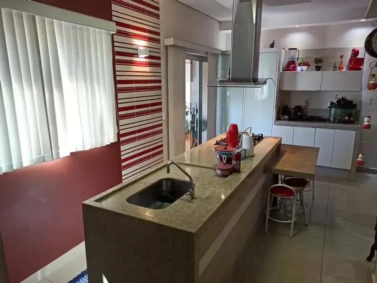 Casa com 2 dormitório à venda Vila São Carlos/ Capela