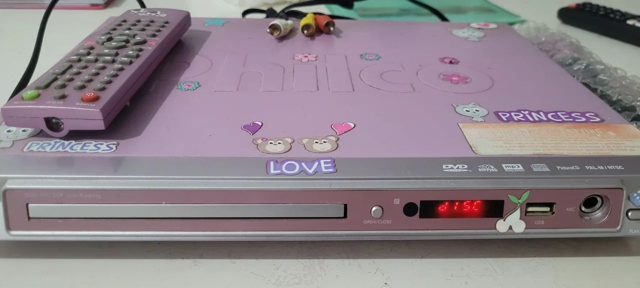 DVD Karaokê Philco com Microfone - Entrada USB