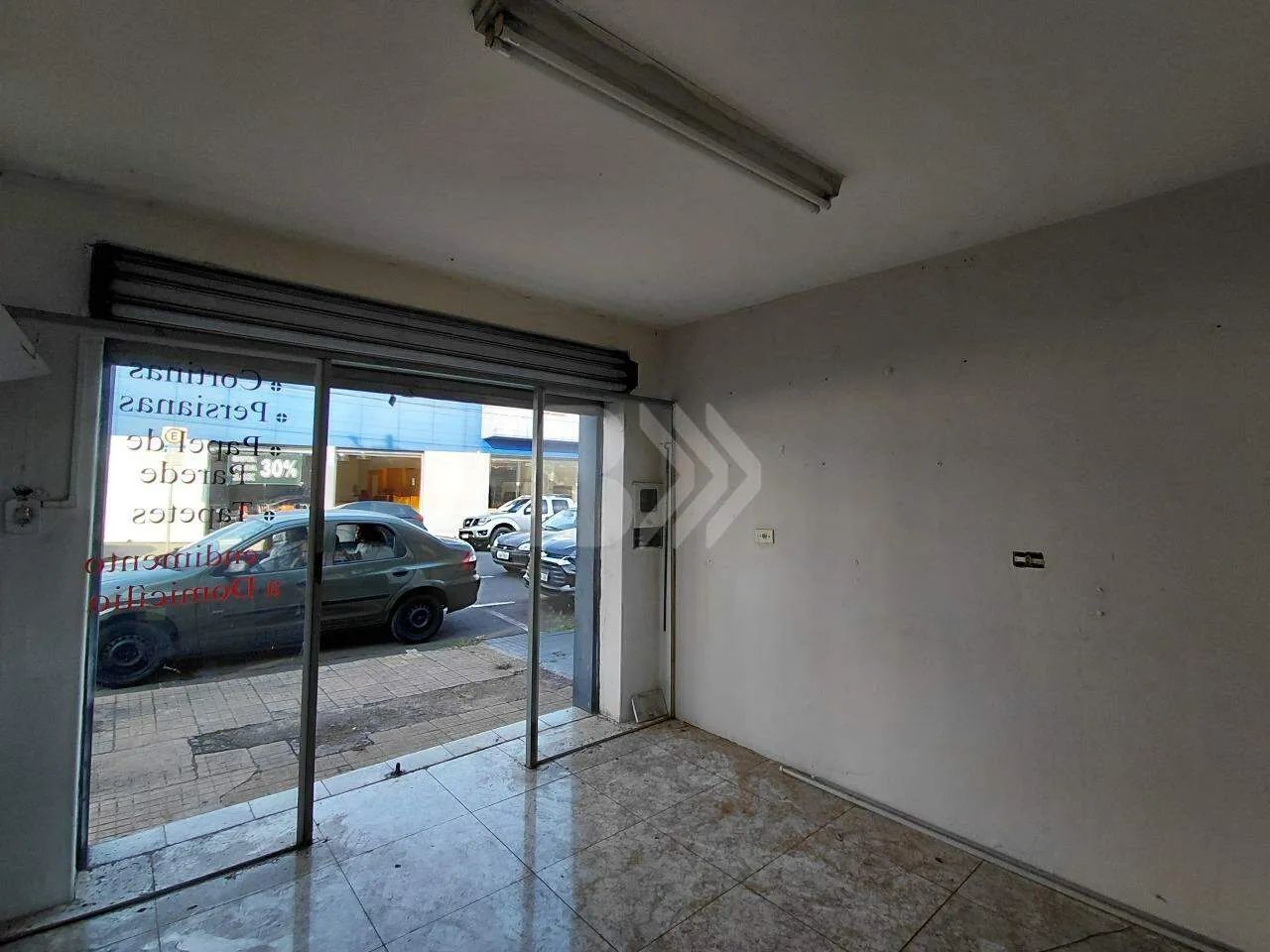Salão comercial para alugar no bairro Vila Rezende em Piracicaba - Foto 5