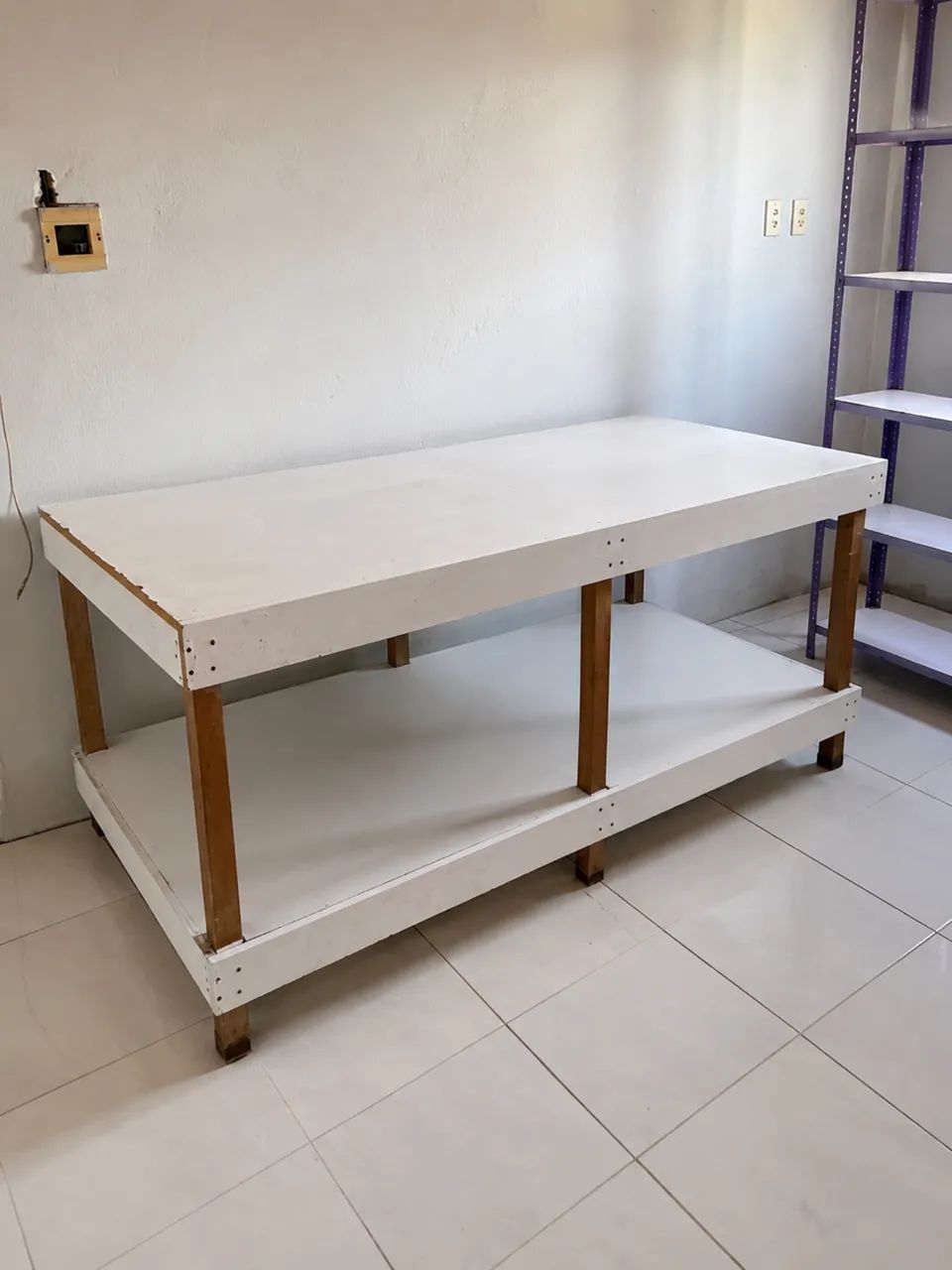 Mesa Madeira