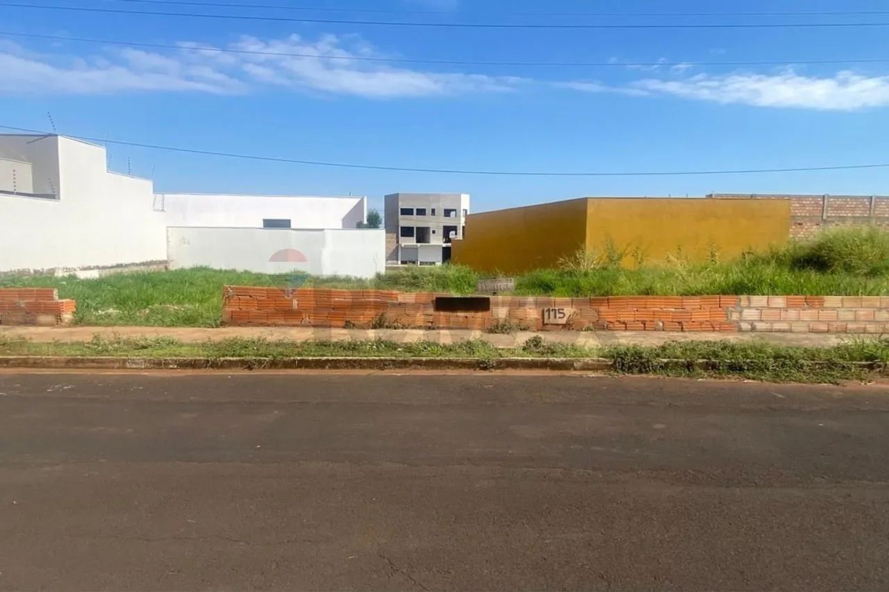 TERRENO MEDINDO 272m². - Foto 4