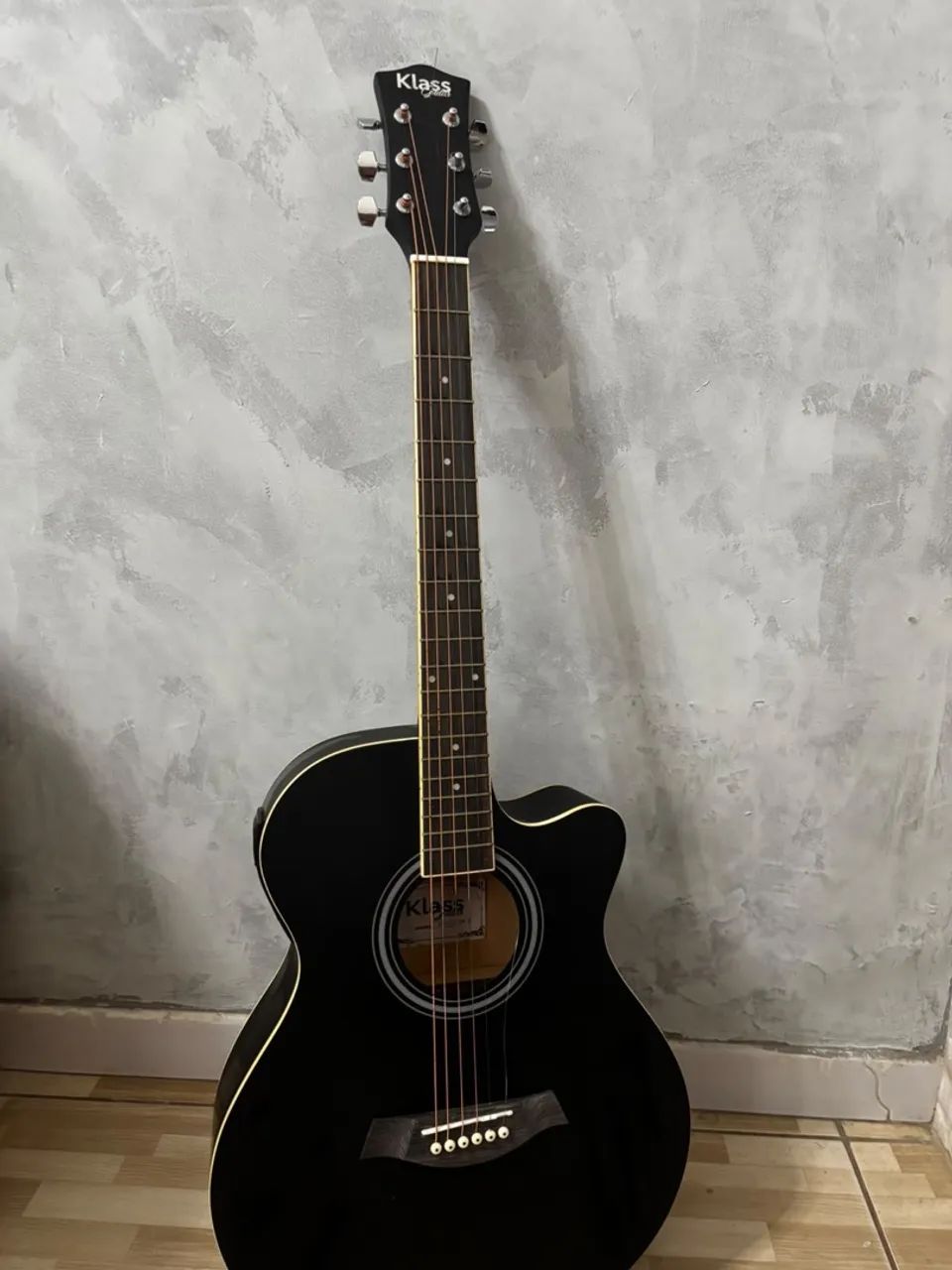 ? Violão em perfeito estado + Case e Bandoleira