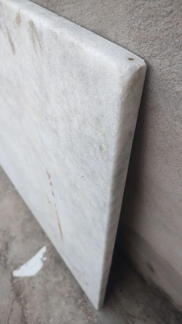 Vende-se pedra de mármore branco - Foto 2