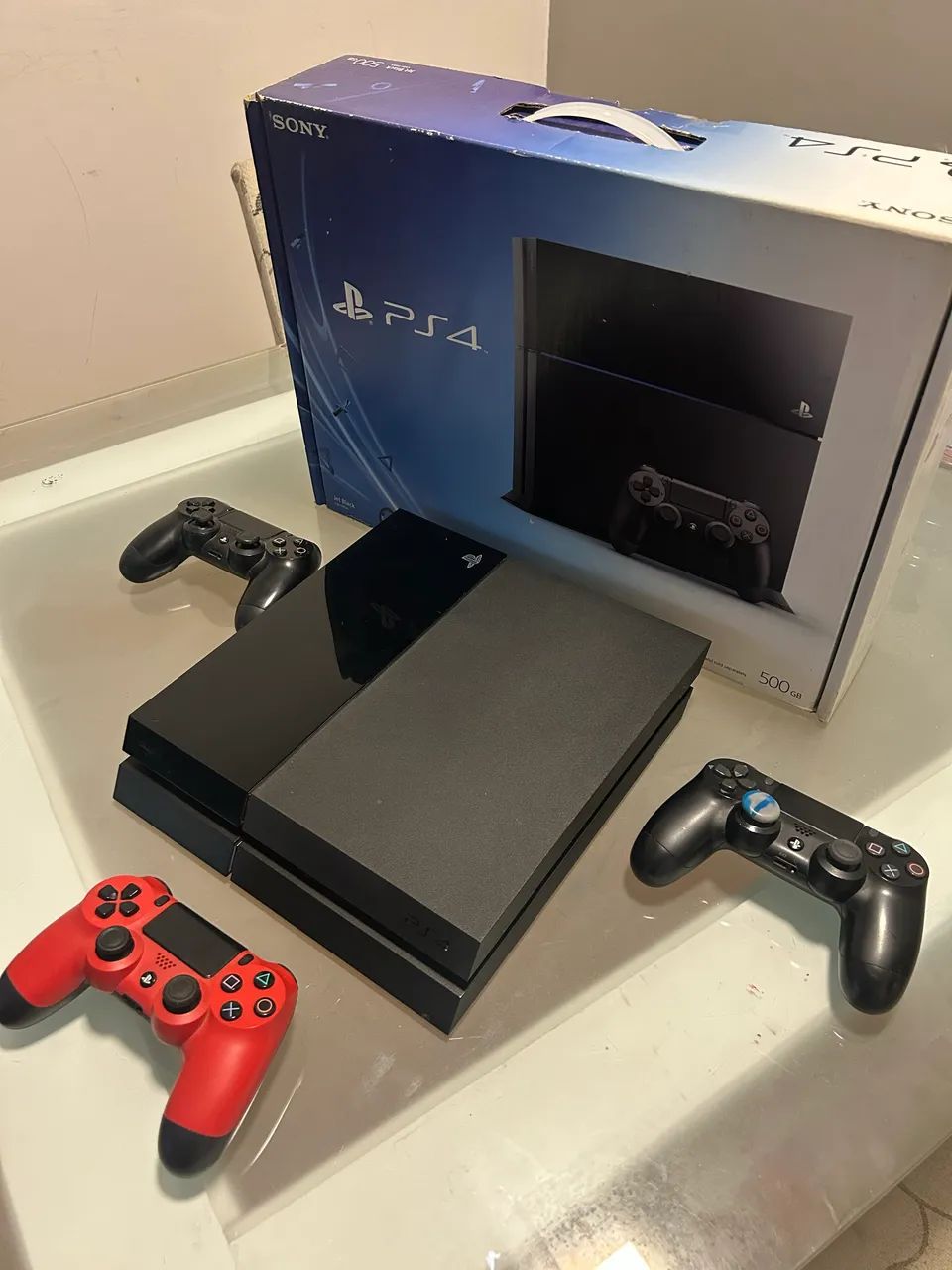 PS4 (Modelo CUH1115A) + 3 controles + Caixa Original  - Foto 2