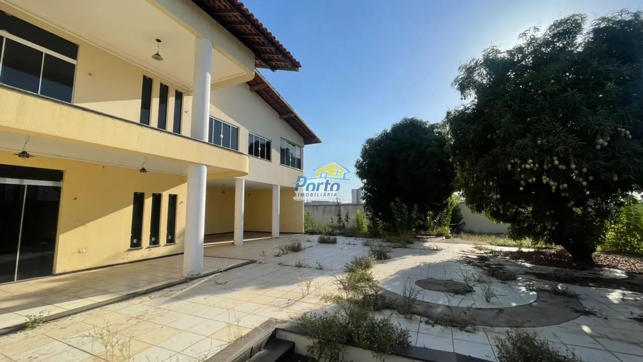 Casa Comercial com 6 suítes, para locação - Foto 2