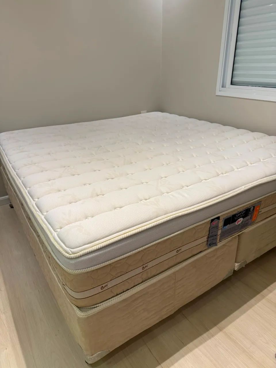 Cama Box + Colchão Castor Silver Star KING