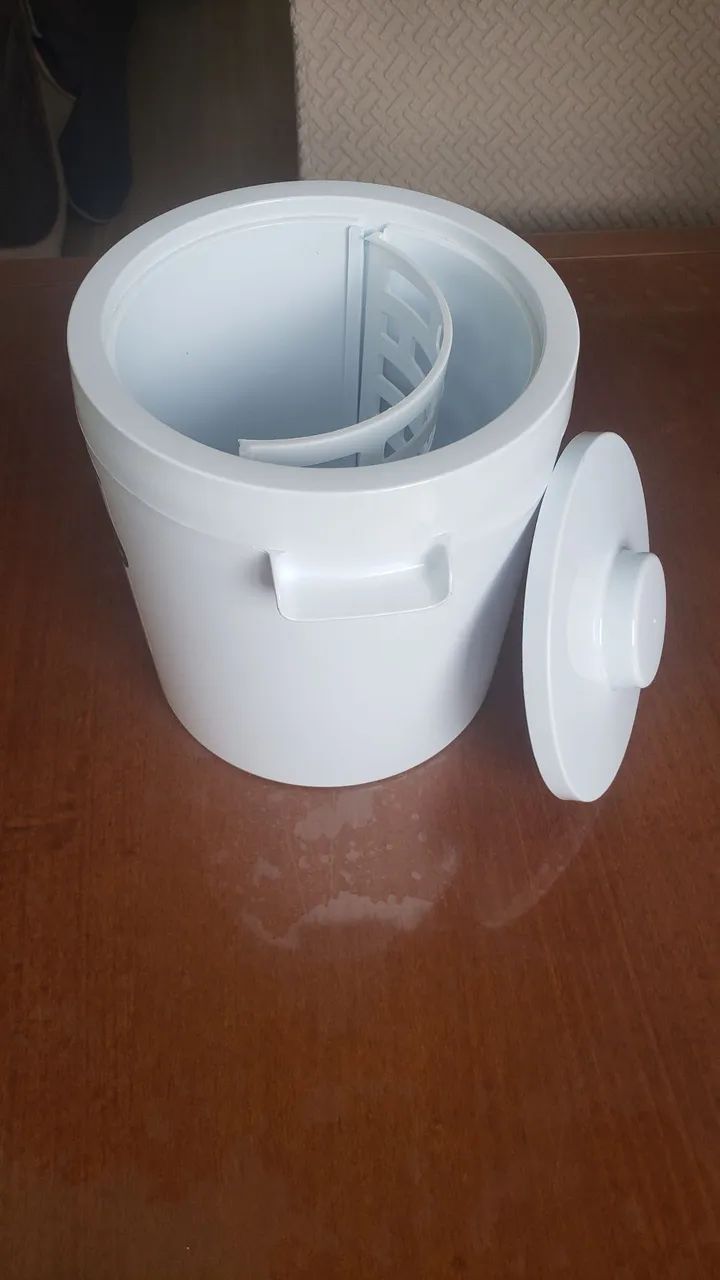 Balde para gelo e garrafas da Termolar - Foto 5