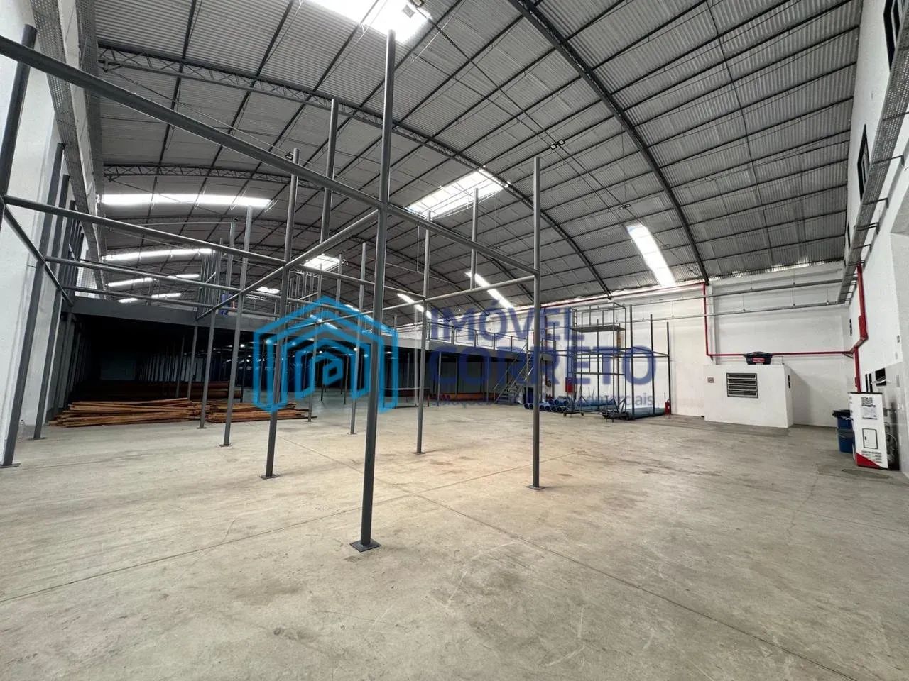 Galpão - Vista Alegre - 1.200 m2 - Cód. 1772 - Foto 2