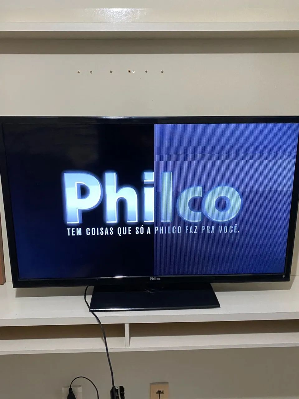 TV Philco 40" Polegadas - R$100 - Defeito Na Tela - Para Peças / Conserto - Foto 3
