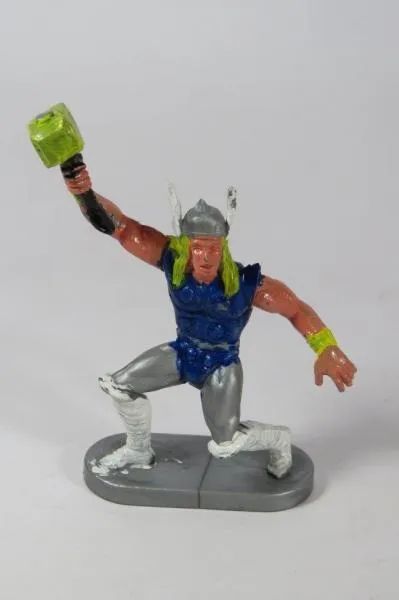BRINQUEDO ANTIGO - GULLIVER - BONECO do SUPER HERÓI THOR - Foto 2