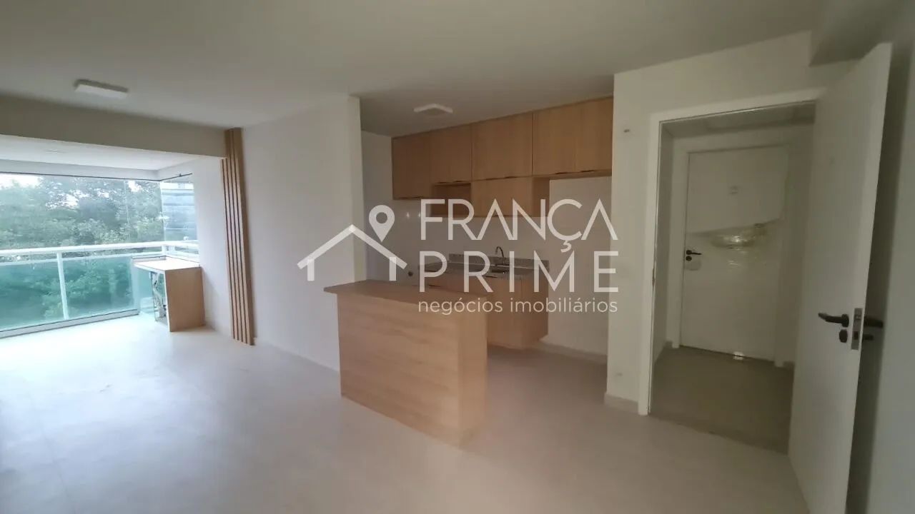 Apartamento à Venda na Barra Funda: 2 Dormitórios (1 Suíte) e Vaga Coberta