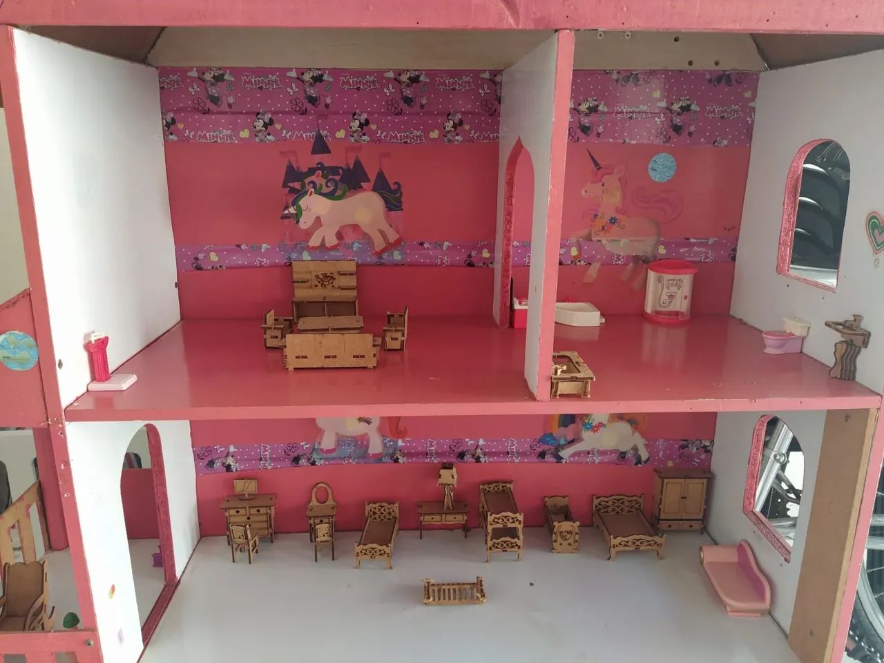 Casinha de boneca com móveis  - Foto 3