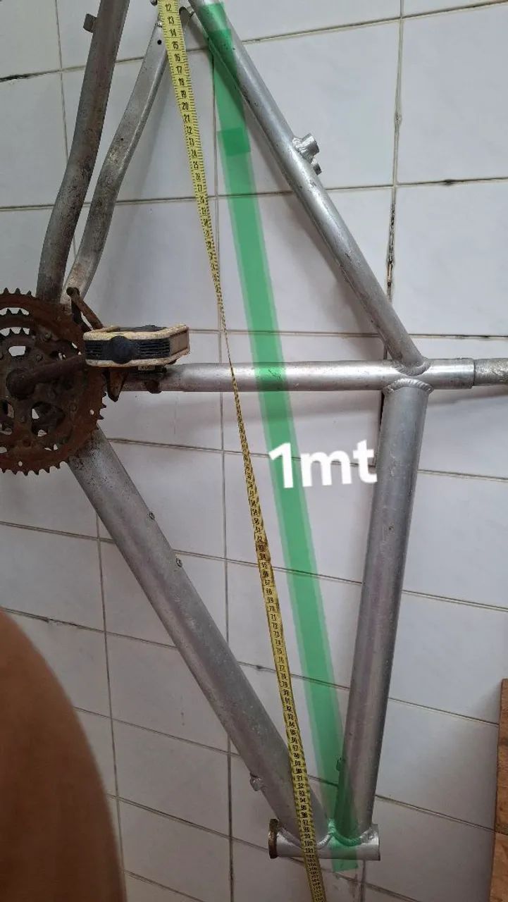 Quadro de bicicleta em alumínio