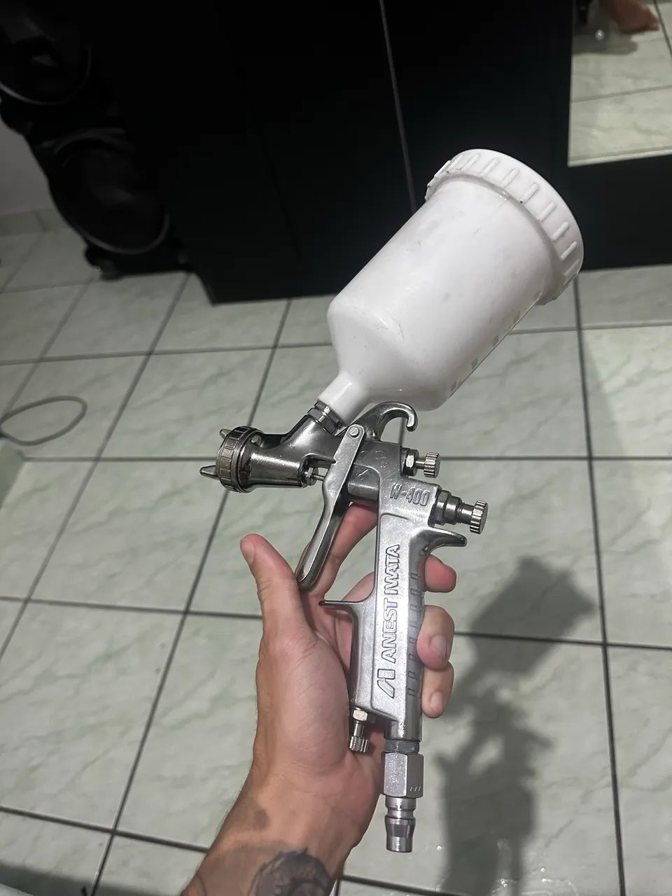 Pistola de pintura automotiva iwata  - Foto 2