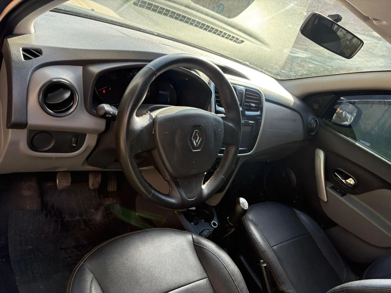 Renault Logan Expression Hi-flex 1.6 8V 4P 2017