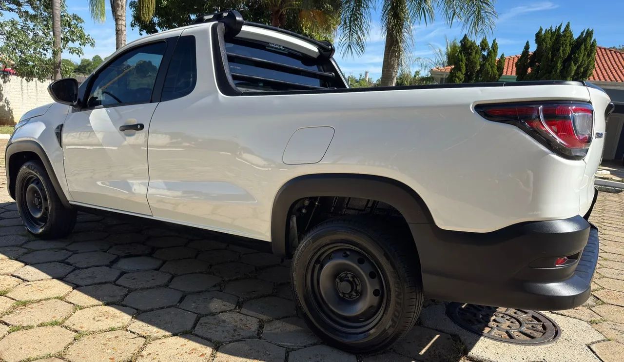 Fiat Strada Endurance 1.4 Flex 8V CS Plus 2023 - Foto 5