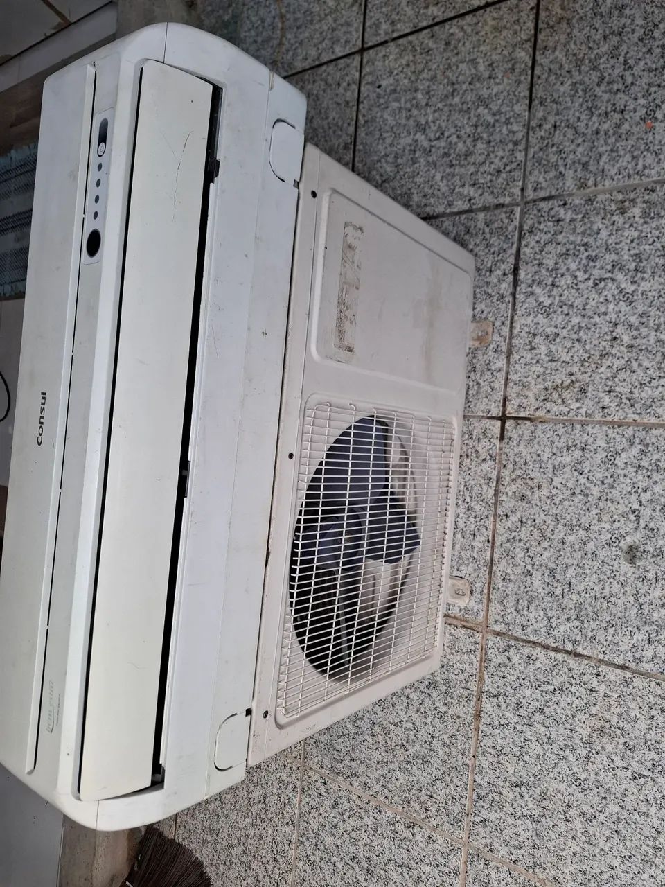Split consul on off 9000 btus  - Foto 3