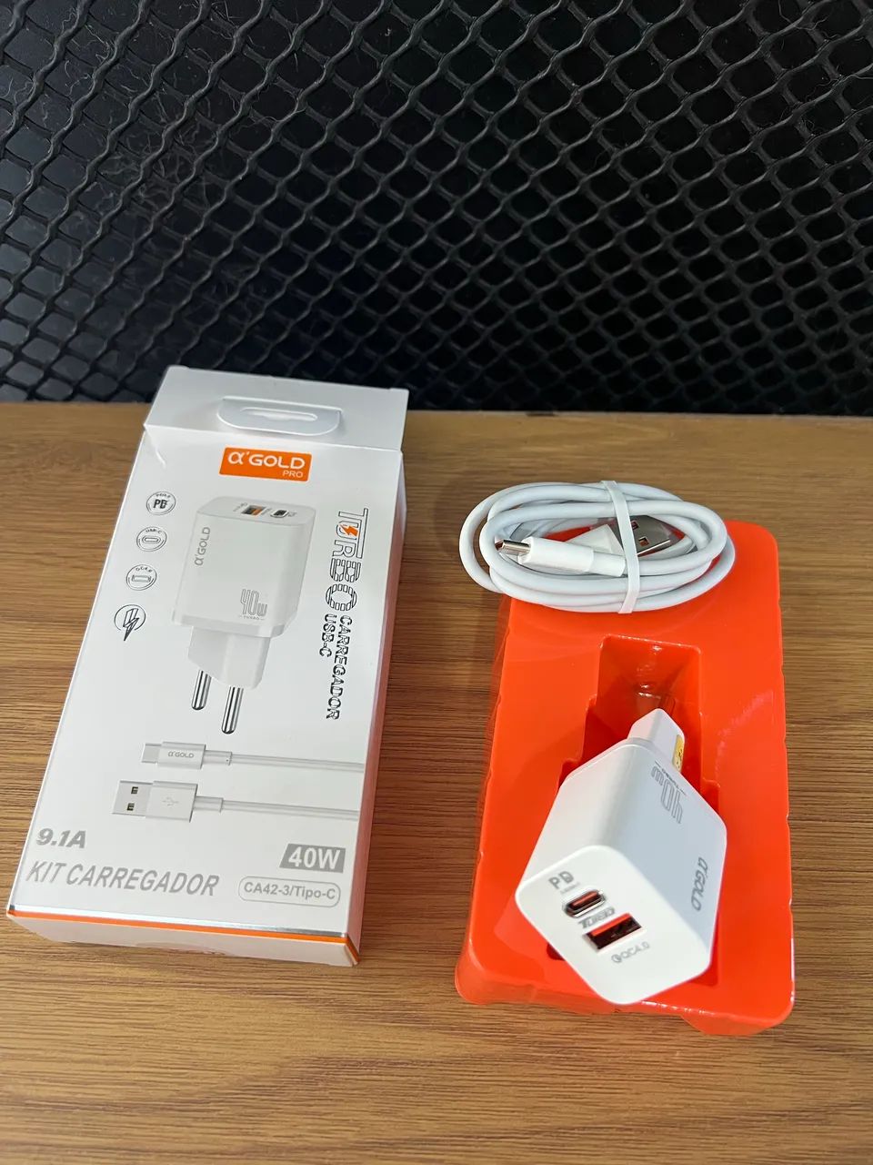 Kit Carregador Super Turbo 40W Porta Dupla (USB-C + USB-A) + Cabo USB Tipo-C