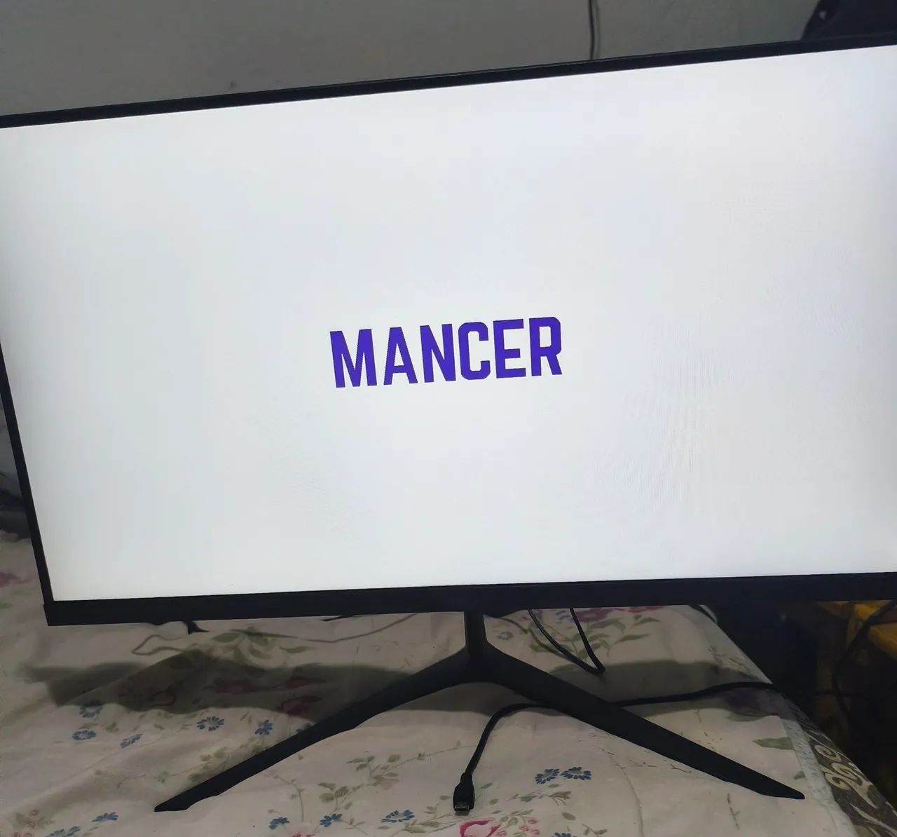 Monitor novo da Pichau 