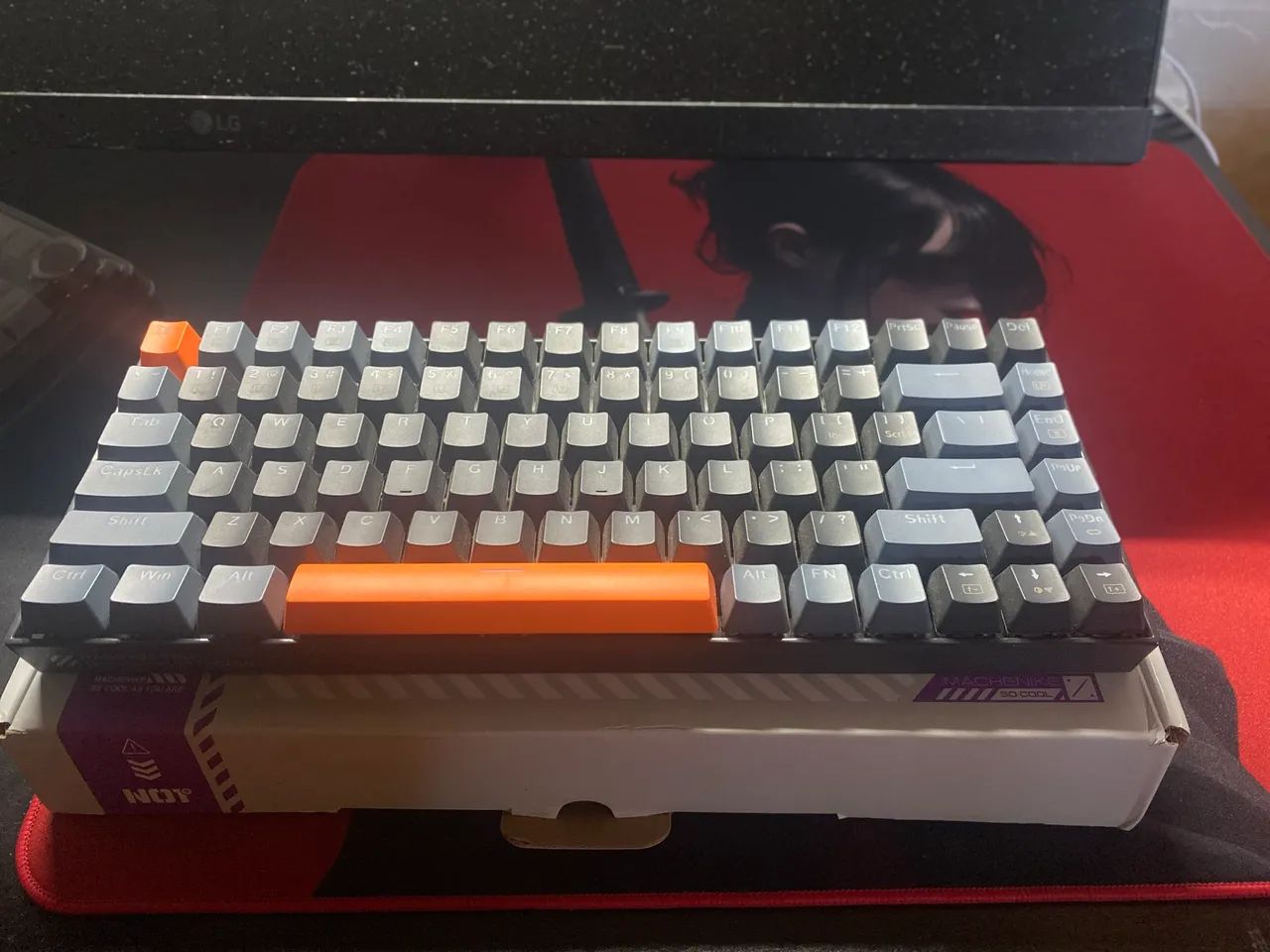 Teclado mecânico K500 75%