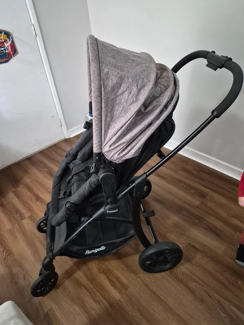 CARRINHO DE BEBE EXCELENTE DE MARCA - Foto 3