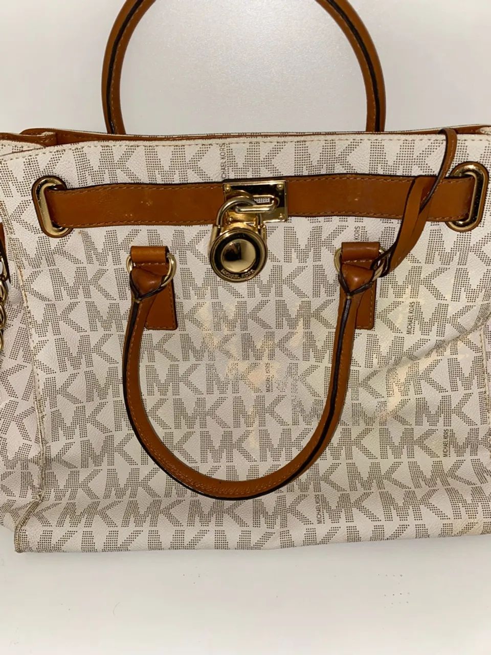Bolsa Michael kors (manchas) - Foto 2