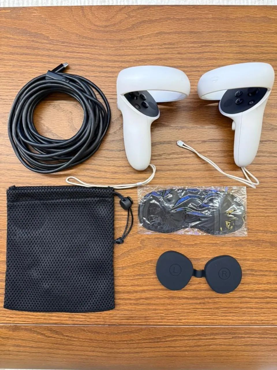 Oculus Quest 2 256GB Completo com Case ? Muito Conservado