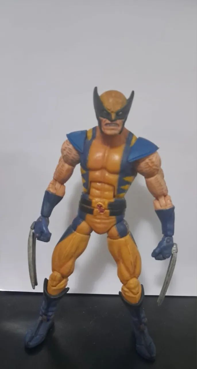 Wolverine X-Men Marvel Legends Toy Biz