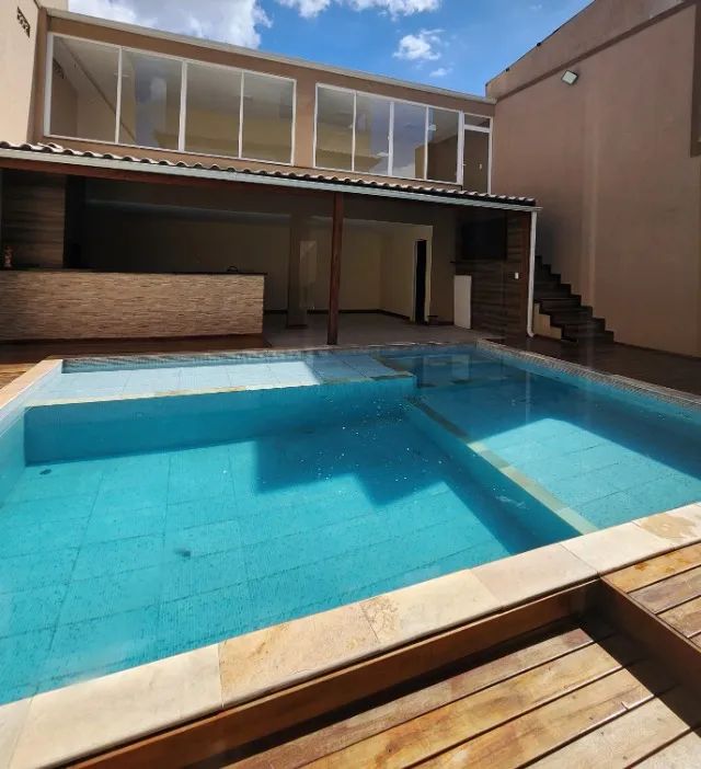 Excelente triplex - Centro Mesquita