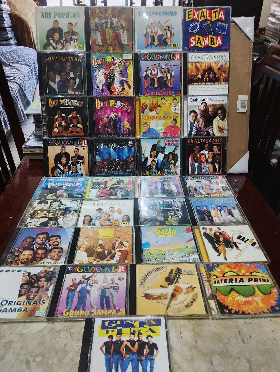 Cd carnaval,samba e pagode acima de 5 fica 6.00 - Foto 4