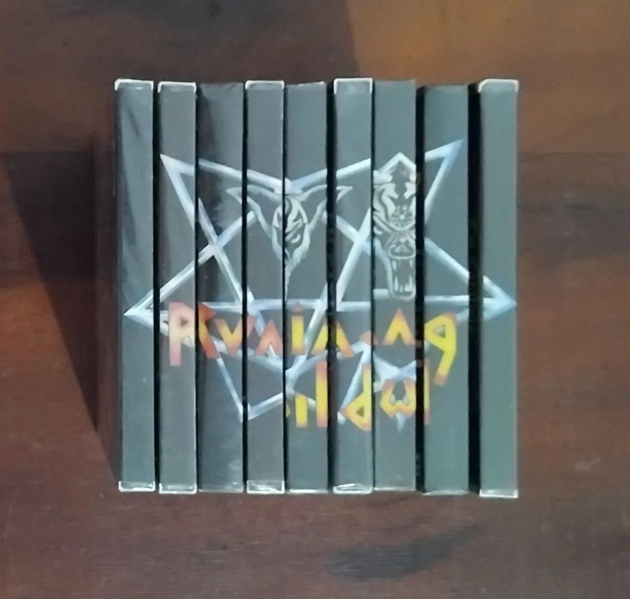 CDs LACRADOS Running Wild remaster bônus  - Foto 2