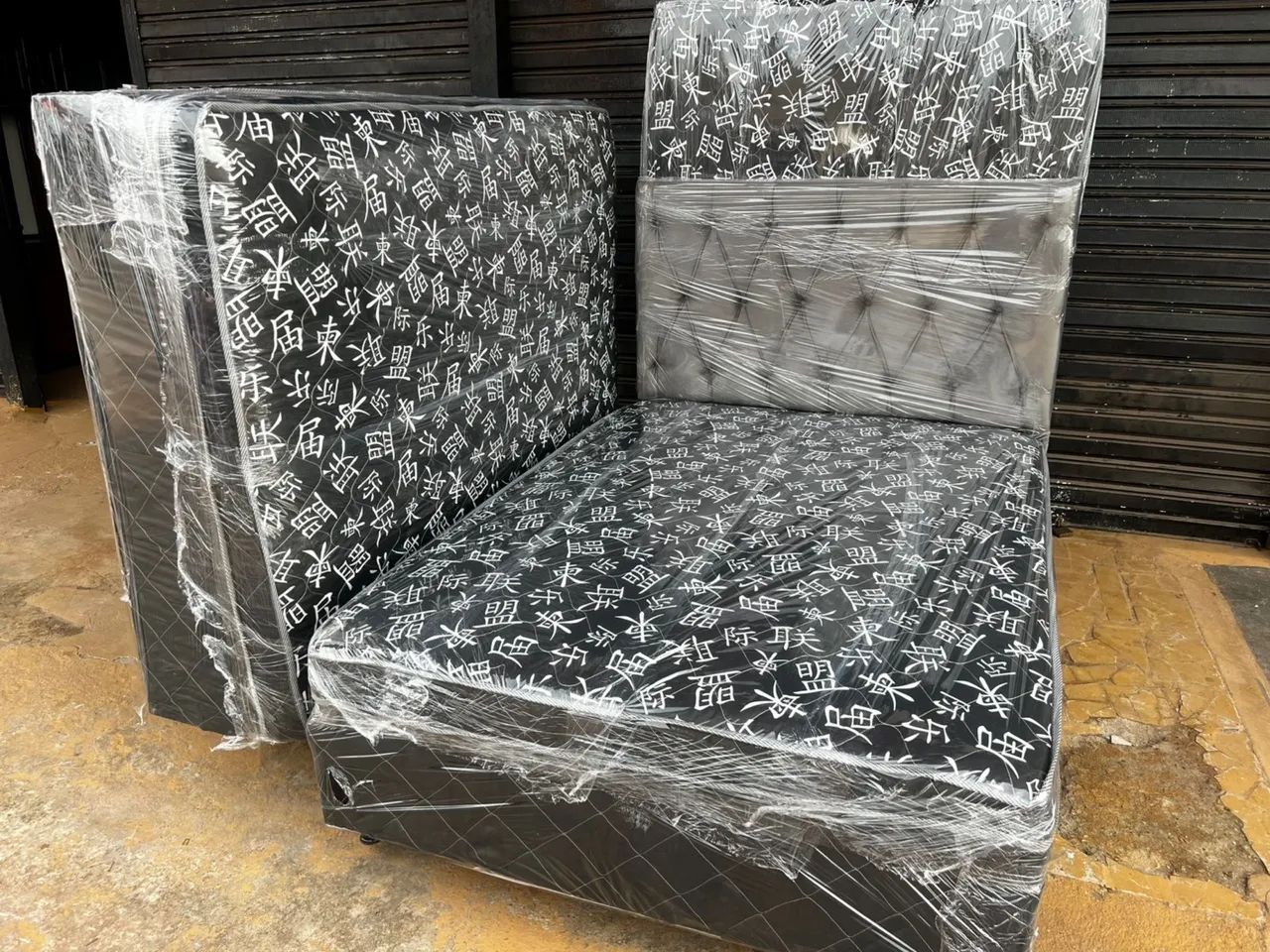 Queima de estoque, camas unibox casal? - Foto 3