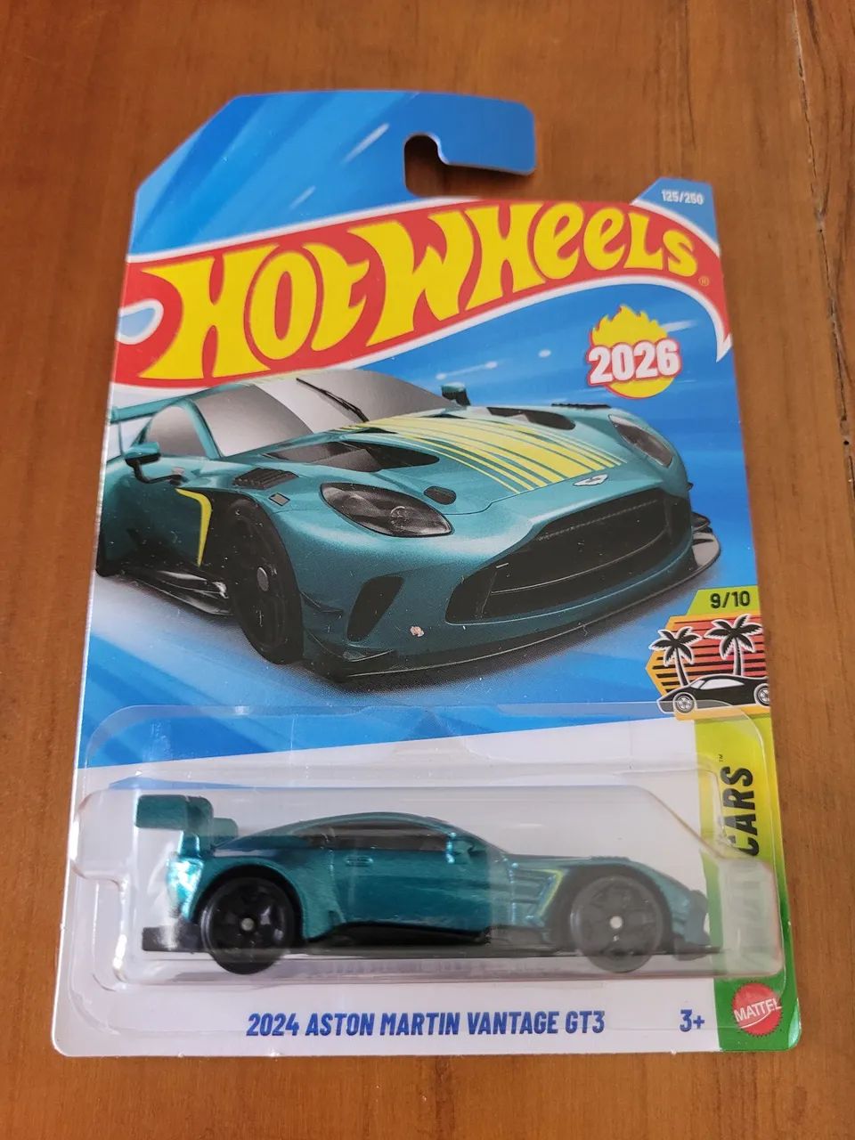 Aston 3　その他オマケ Hot Wheels - 2024 Aston Martin Vantage GT3 - verde - 2026