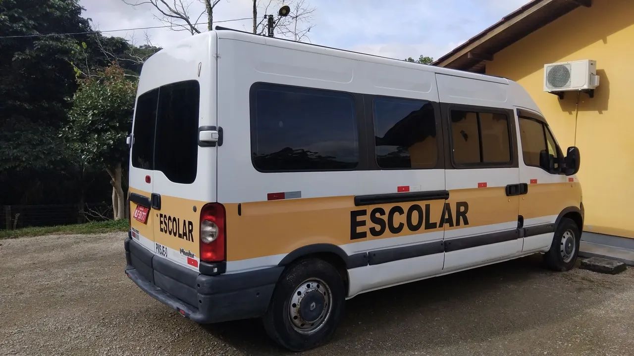 Renault Master Master 2.5 dCi Executivo 115cv 16L Dies 2013