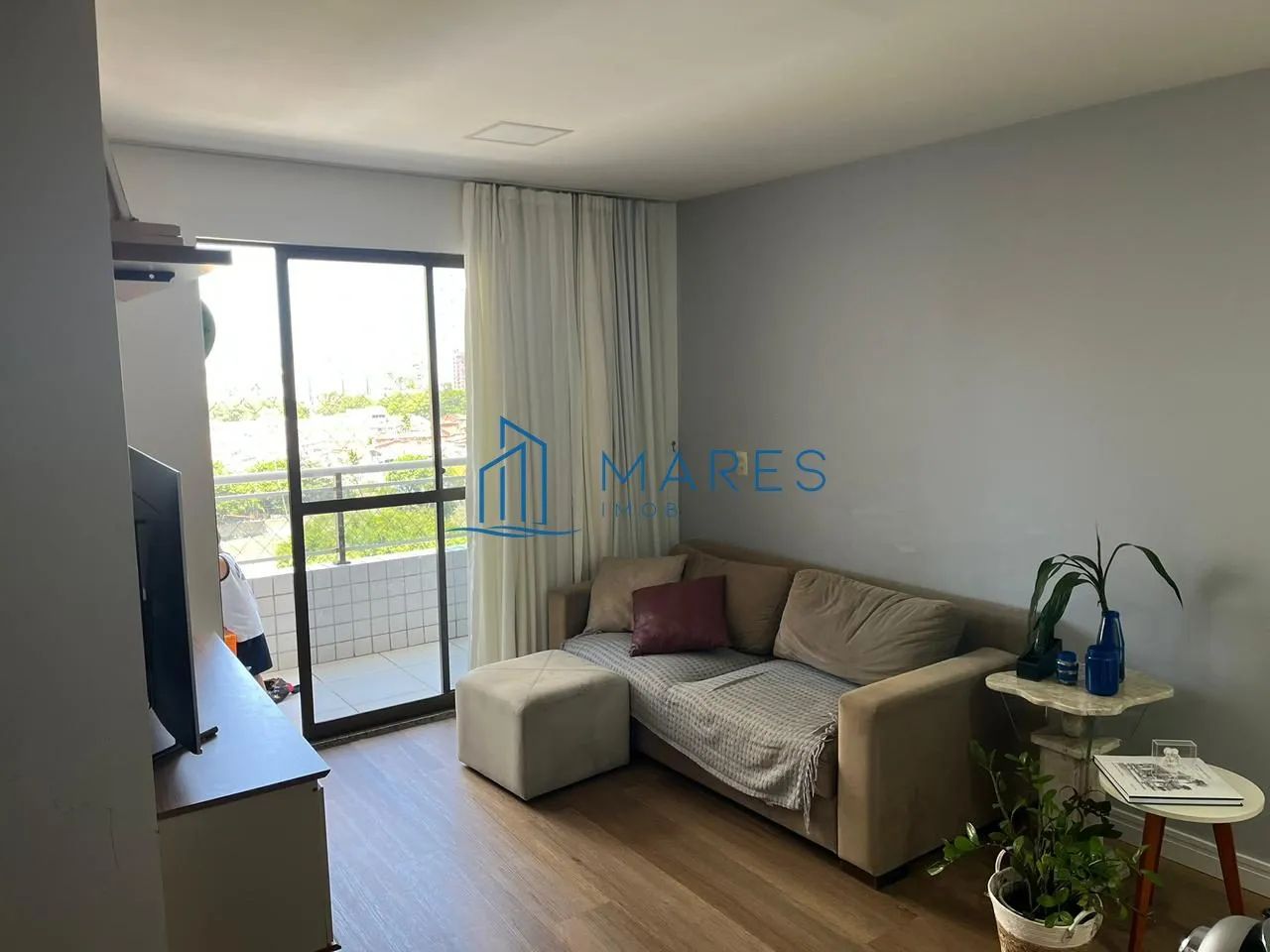 Apartamento Mobiliado com 2 Quartos no Mucuripe