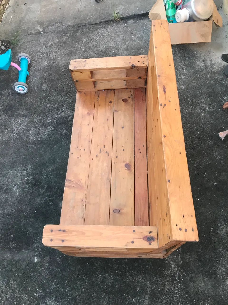 Sofá de pallet , tenho 2 do mesmo modelo