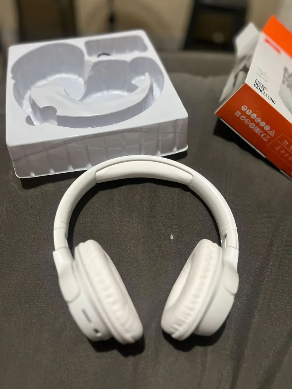 Fone de ouvido Bluetooth JBL