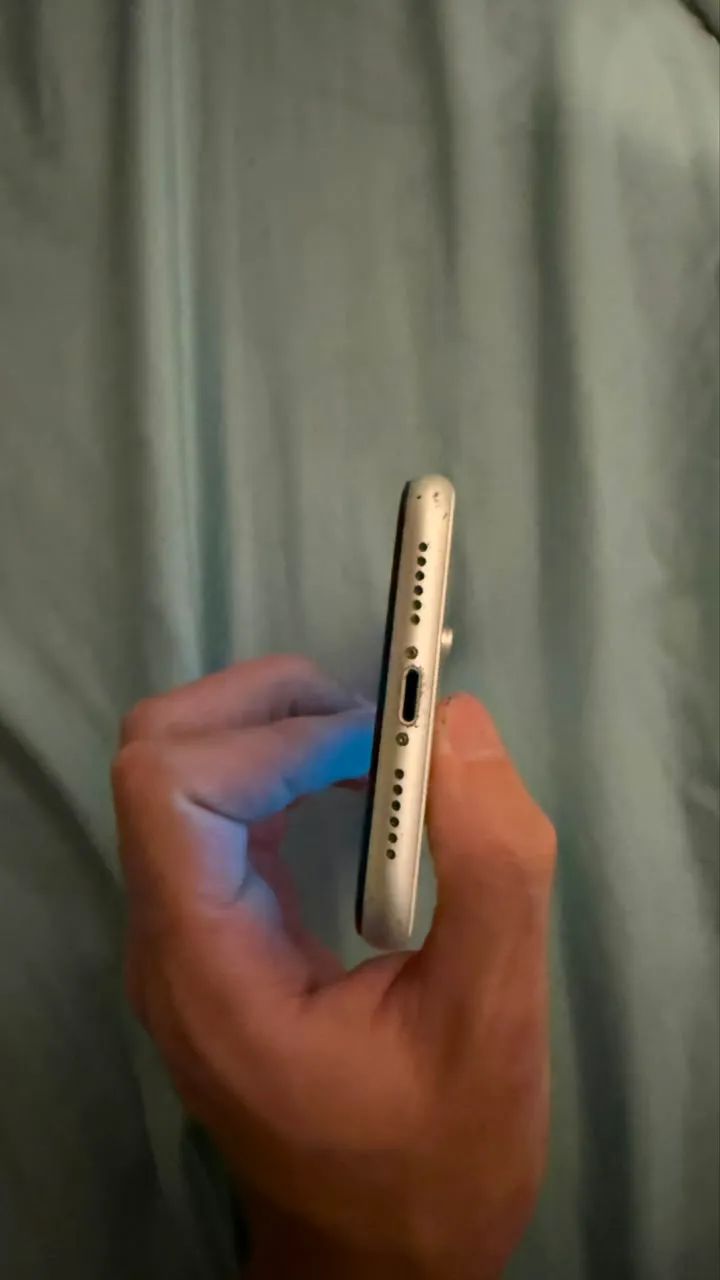 Iphone XR 128gb - Foto 2