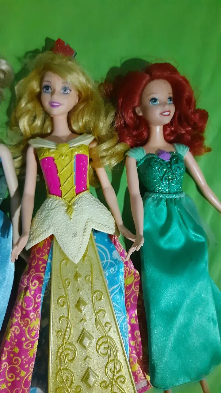 3 bonecas princesas Disney Mattel usadas  - Foto 3