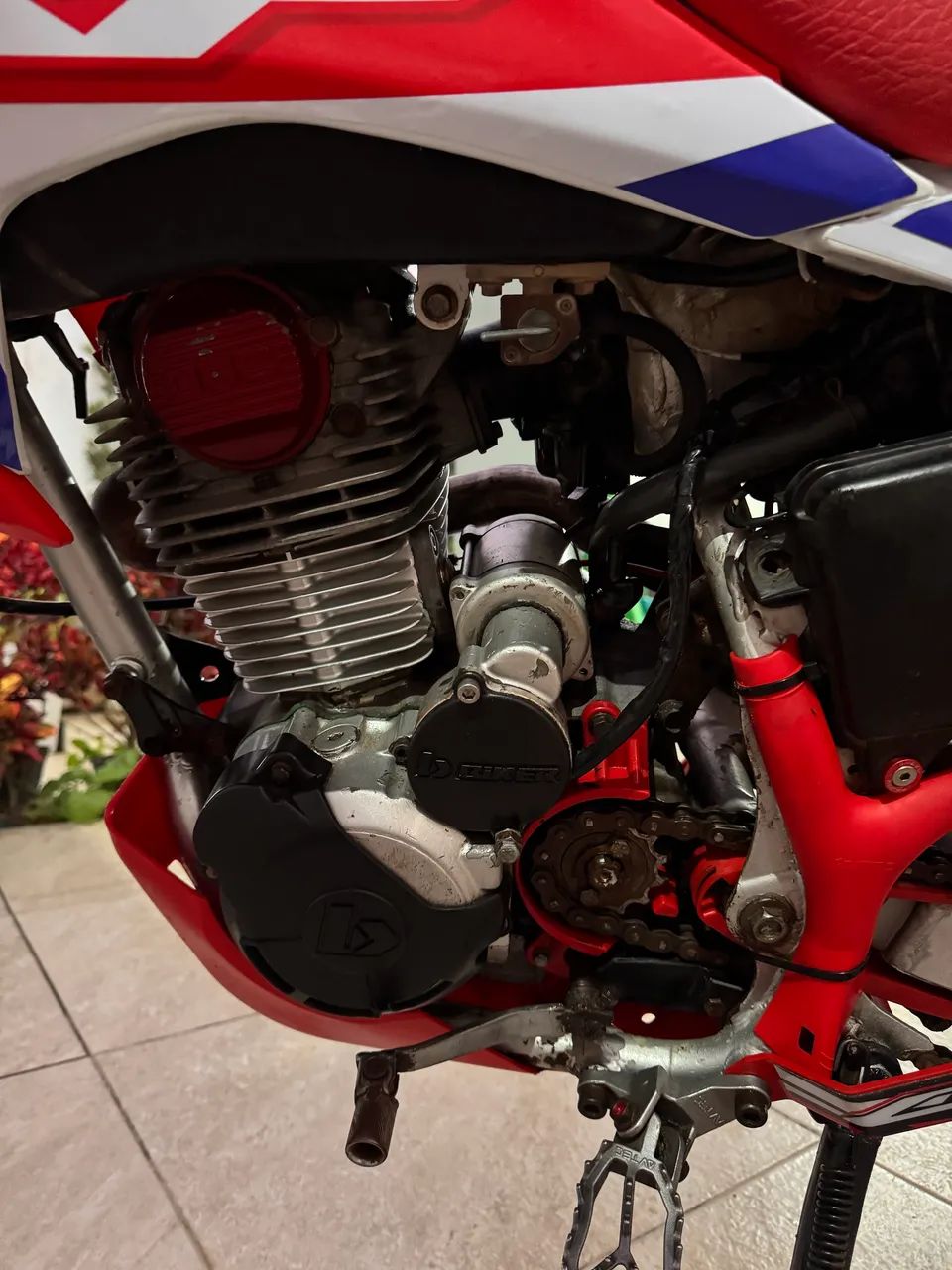 CRF 230 F 2011 muito nova  - Foto 5