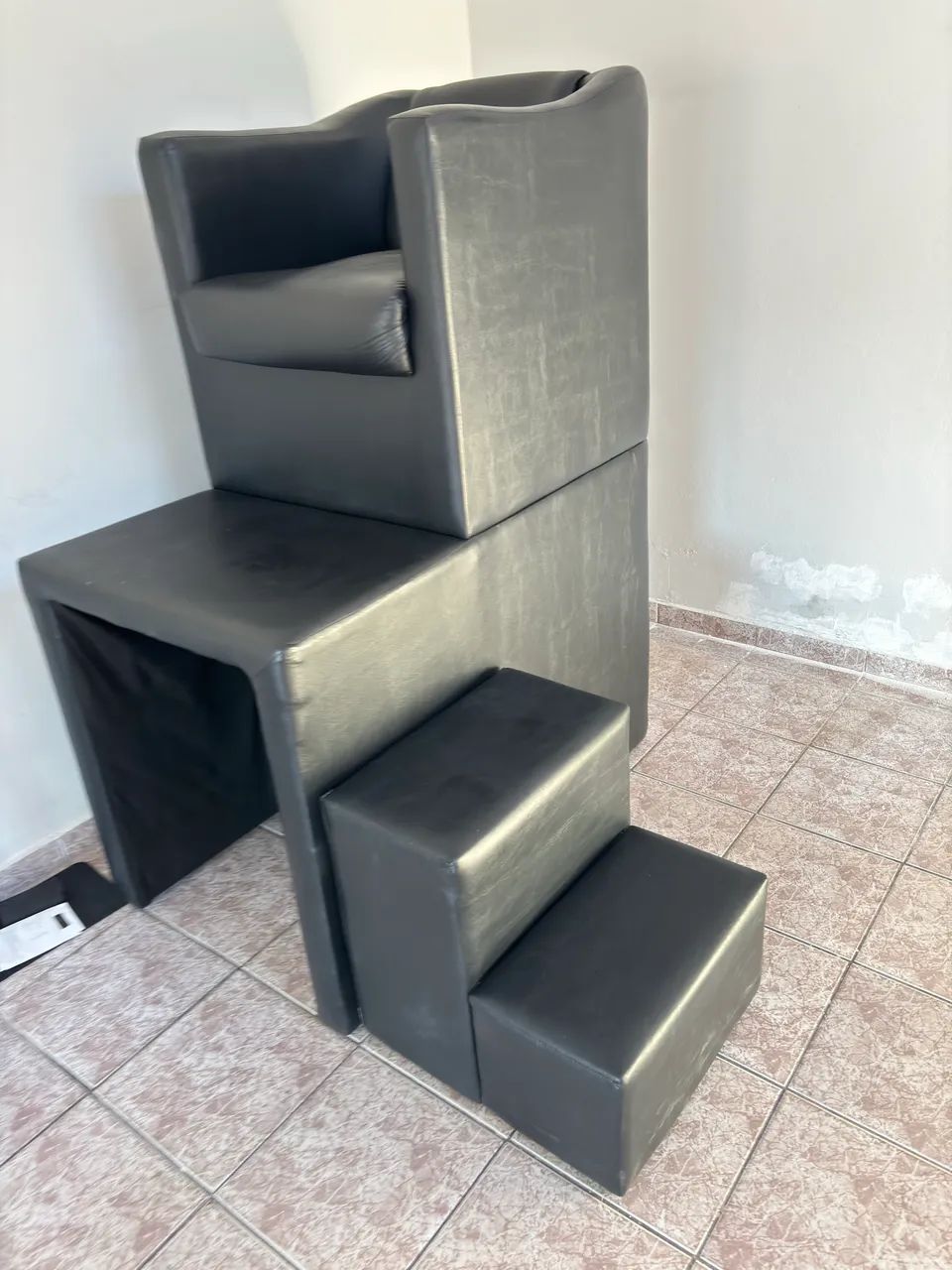 Poltrona trono alto pedicure/ manicure/ podóloga  - Foto 3