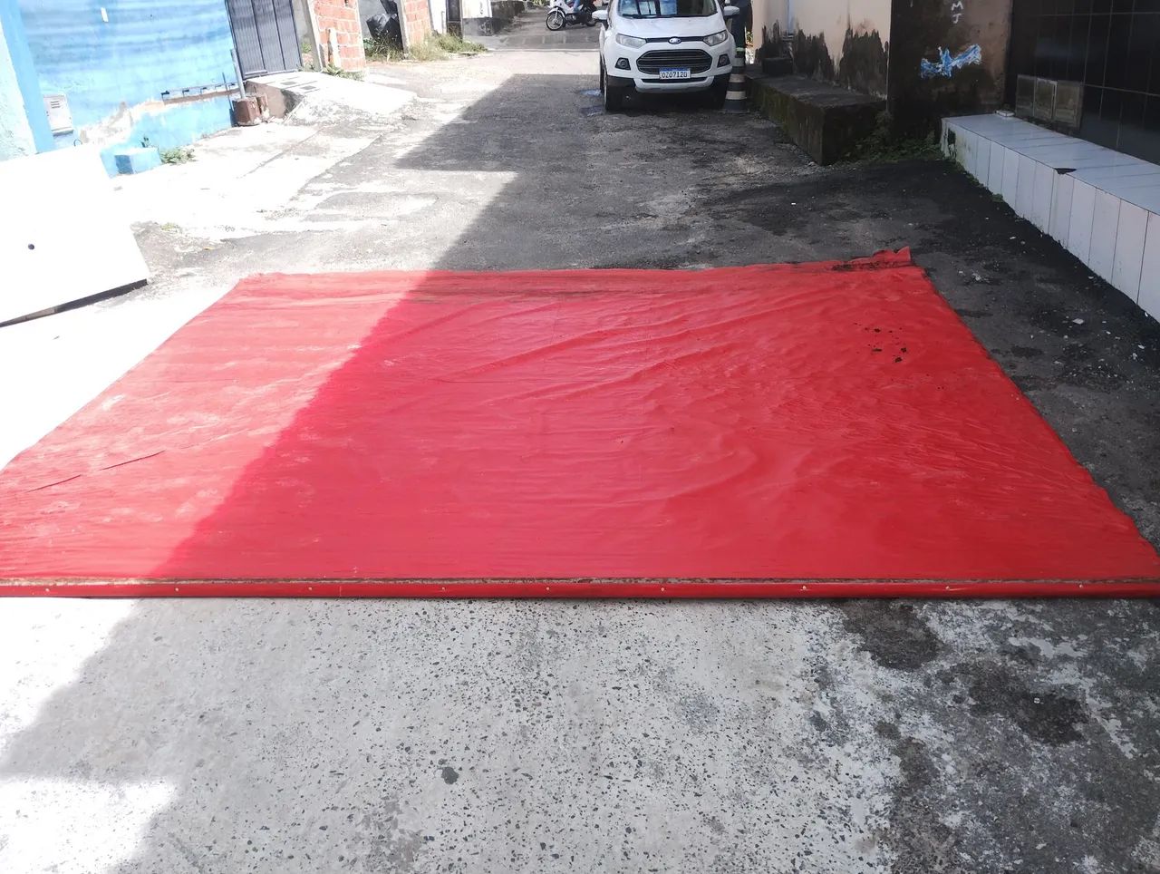 Toldo vermelho 