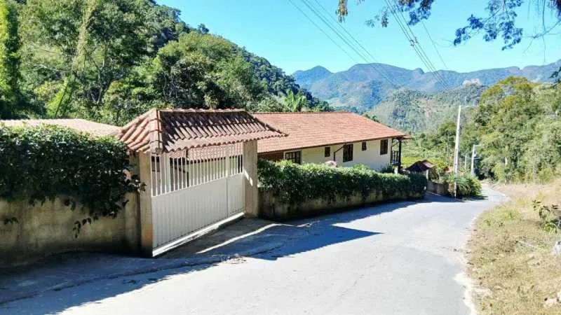Casa duplex com 6 quartos, terreno com 3.371 m², próxima ao Centro de Lumiar - Foto 3