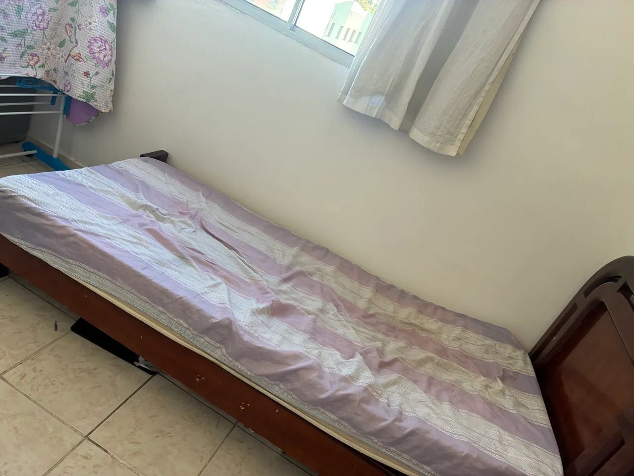 cama de solteiro - pra sair rápido 
