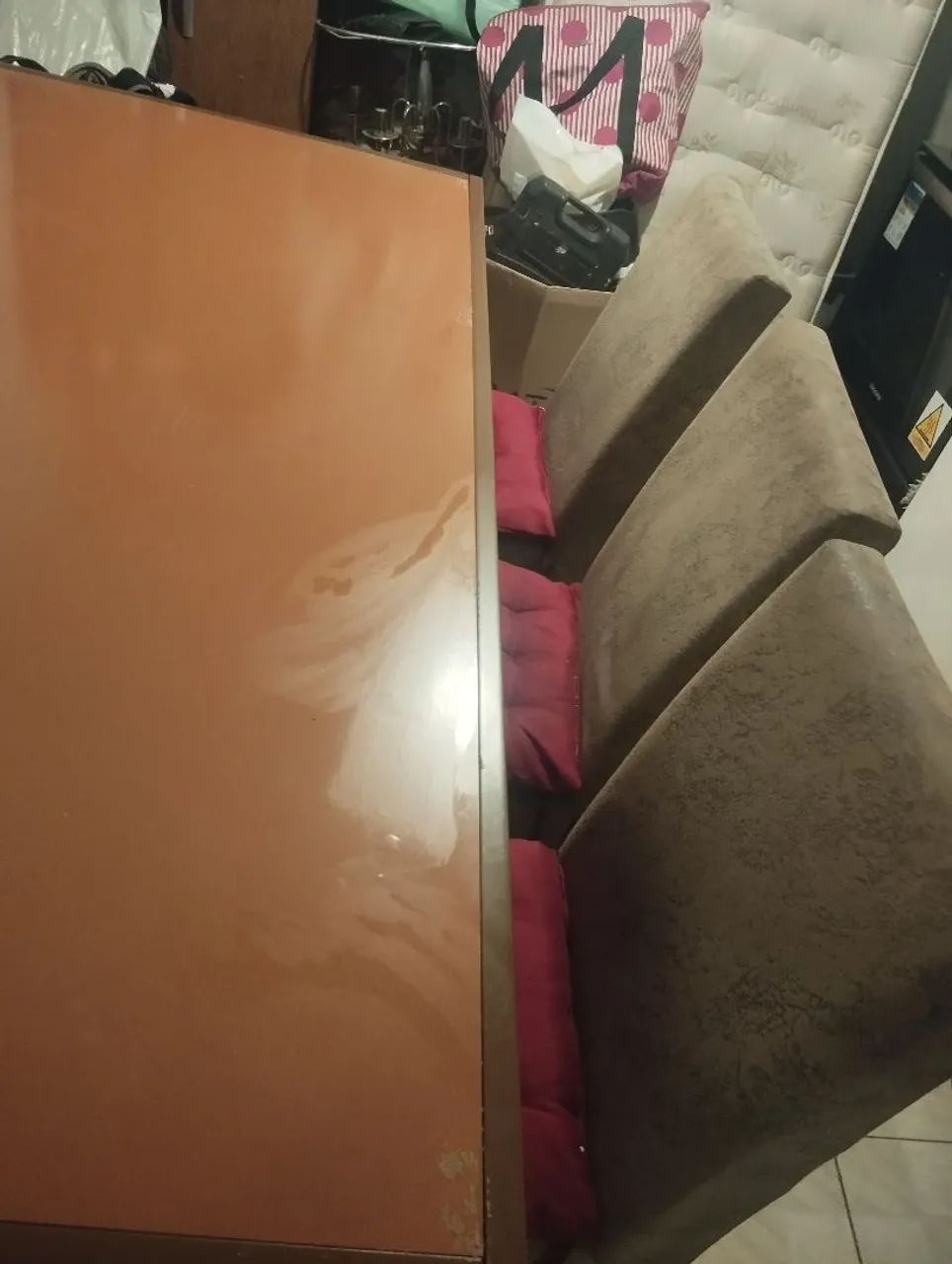 Vendo mesa com 6 cadeiras  - Foto 5