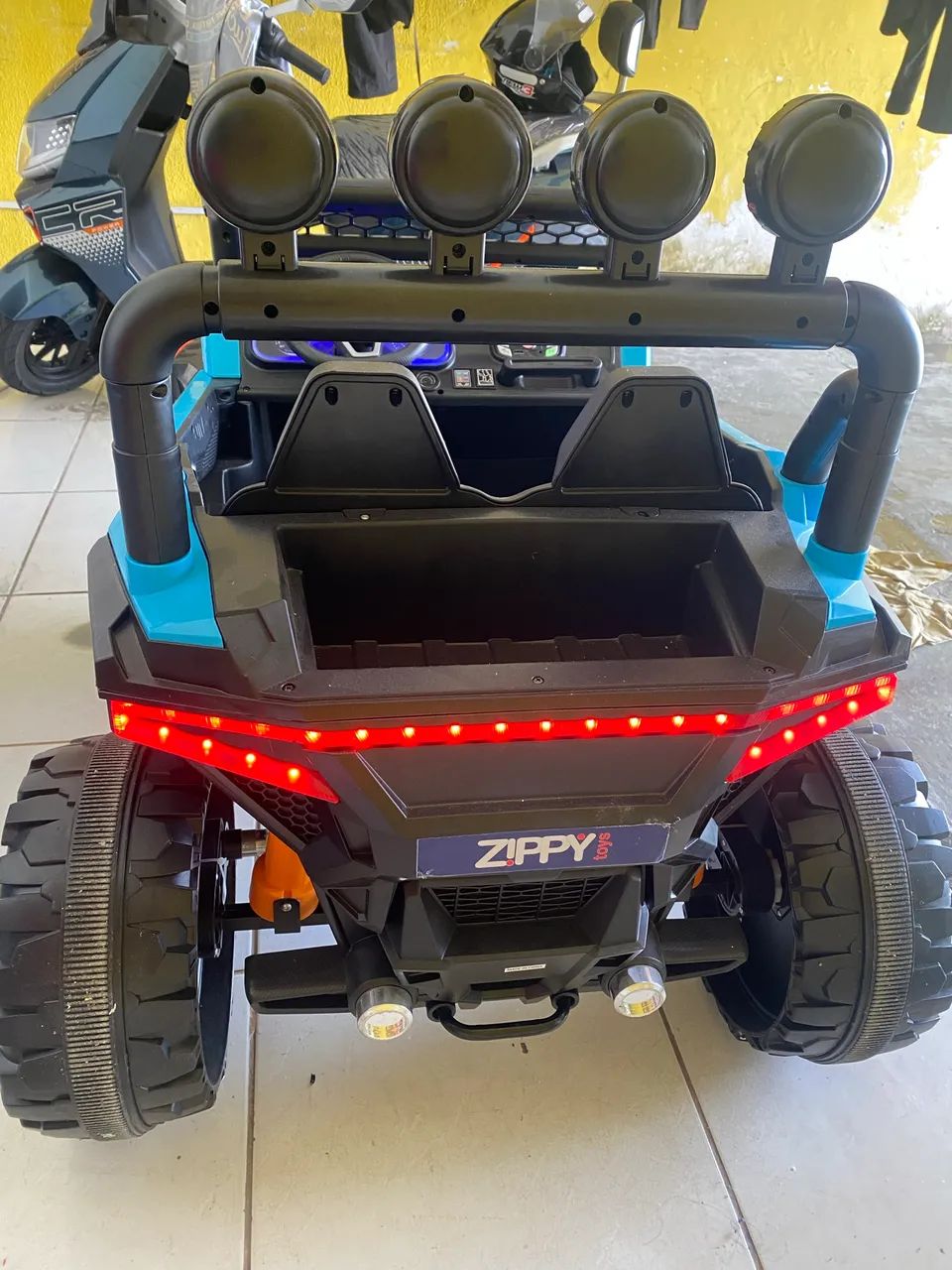 Carrinho elétrico Jeep - Foto 4