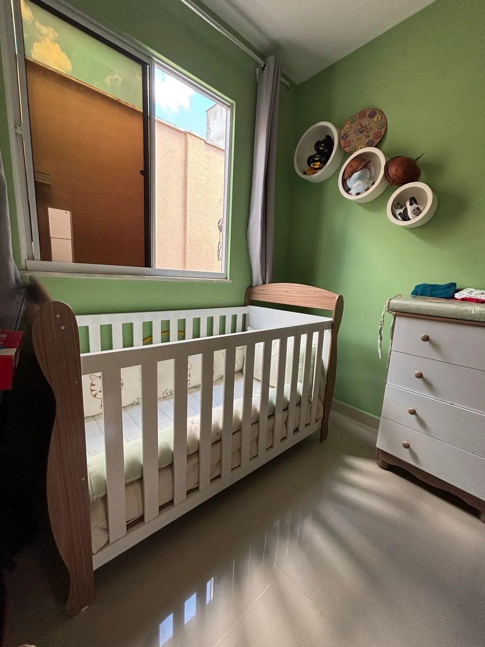 Berço e cômoda  - Foto 4