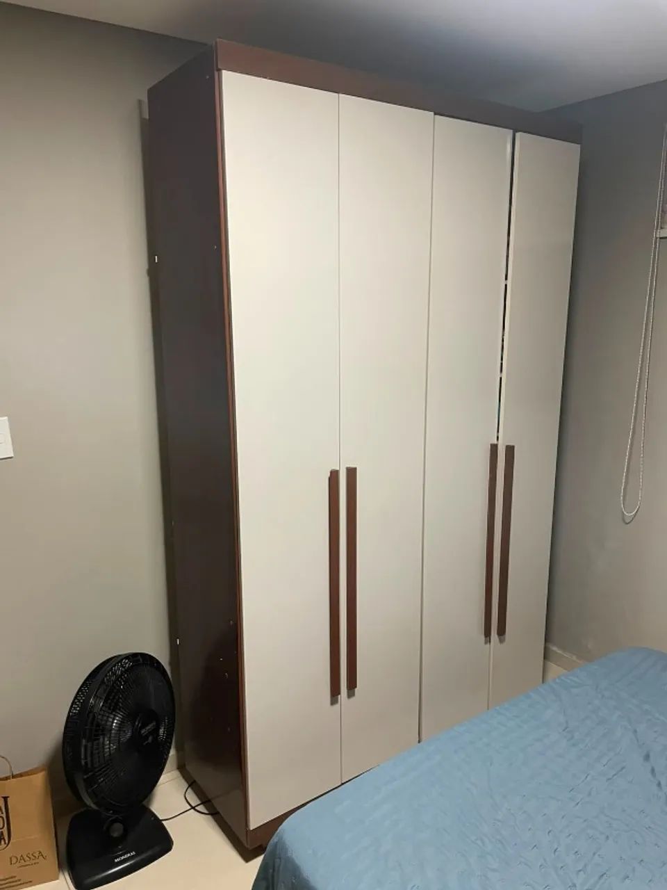 Guarda roupa 4 portas