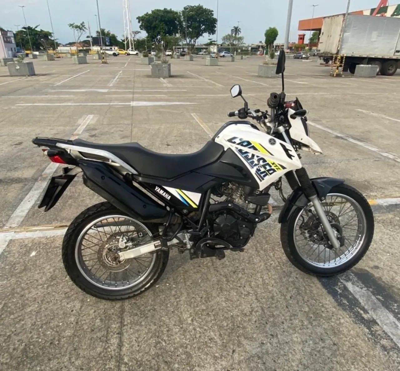 Alugo Motos 